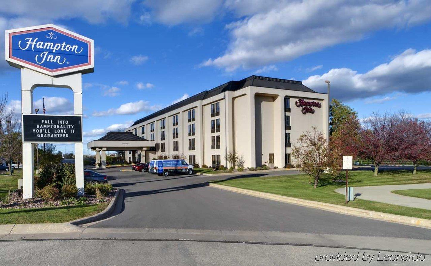 Hampton Inn Appleton-Fox River Mall Area Exterior photo