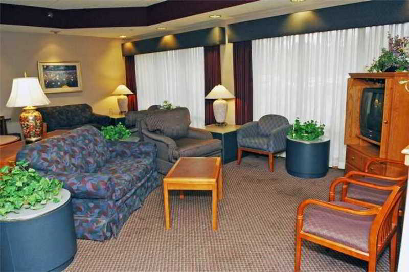 Hampton Inn Appleton-Fox River Mall Area Room photo